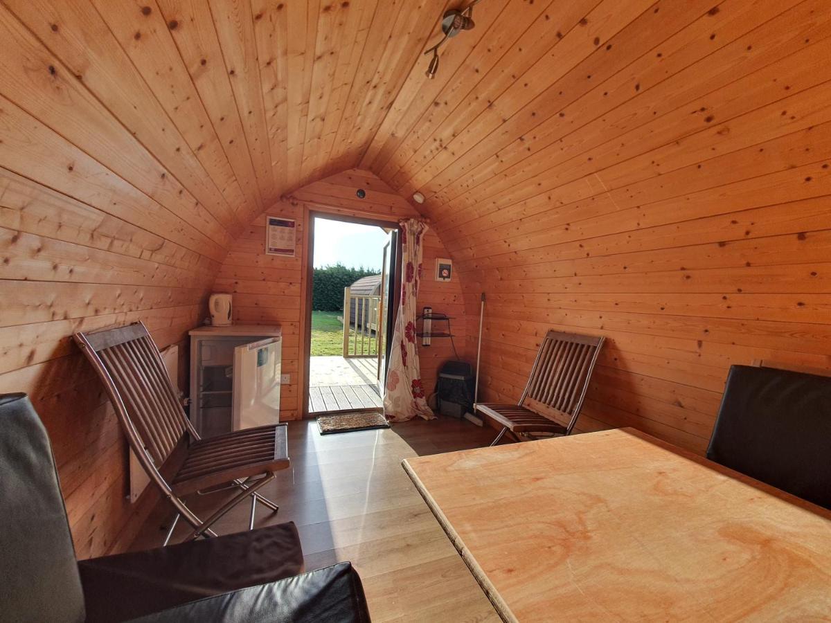 Rustic Pods Riverview Holiday Park 링컨 외부 사진