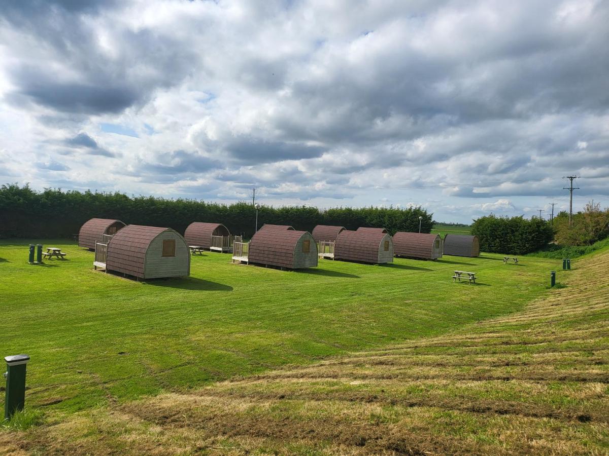 Rustic Pods Riverview Holiday Park 링컨 외부 사진